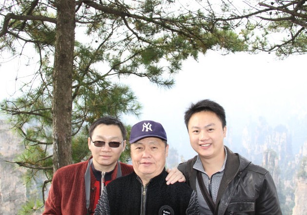 我公司旅游策劃師鄧永福與國家旅游局巡事員、原中國旅游報(bào)總編輯